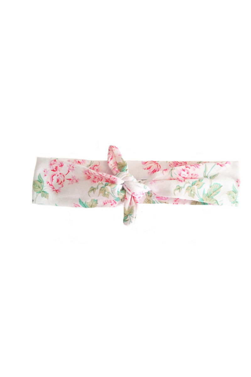 Light Gray WHITE FLORAL KNOTTED