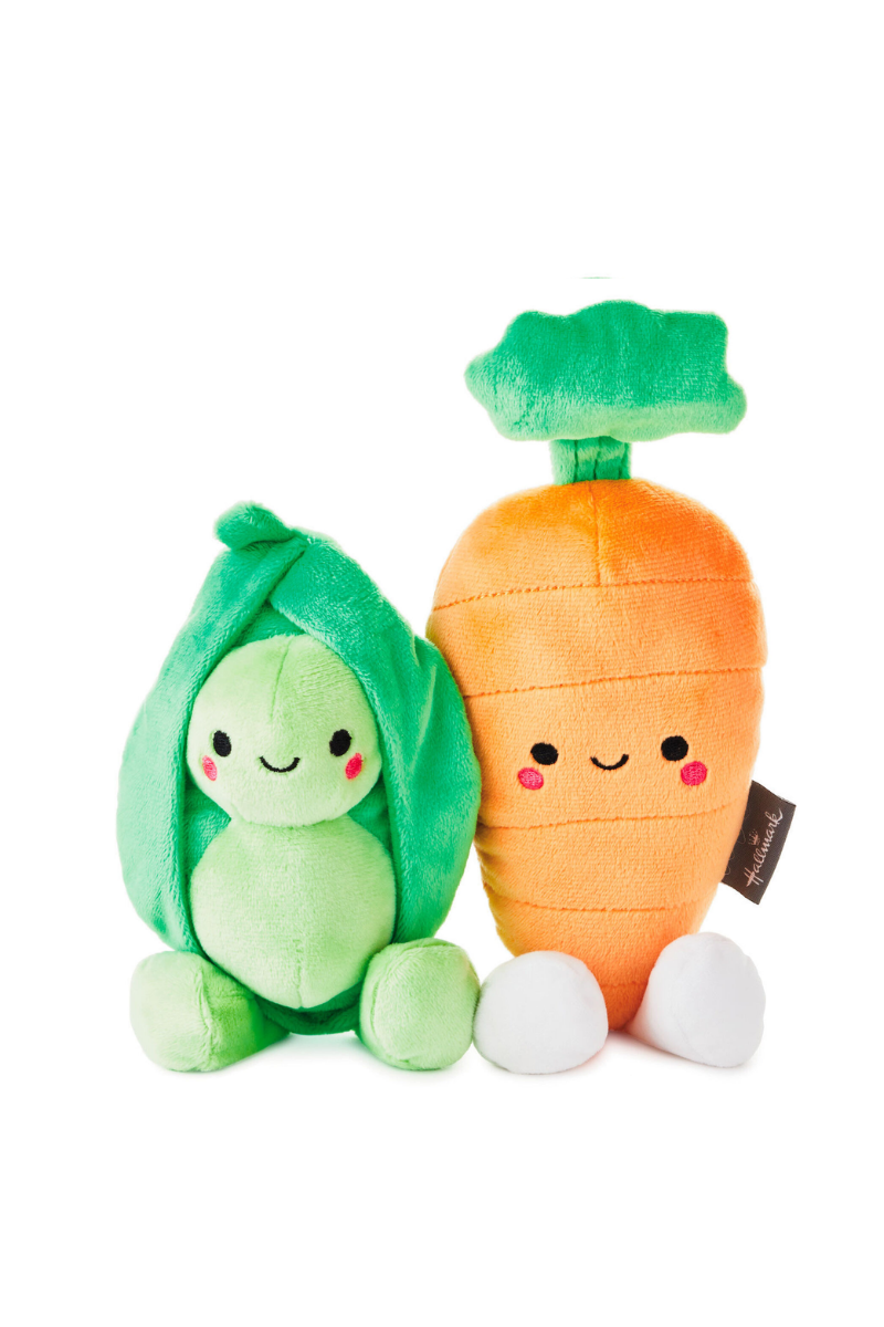 Tan Better Together Peas and Carrot Magnetic Plush