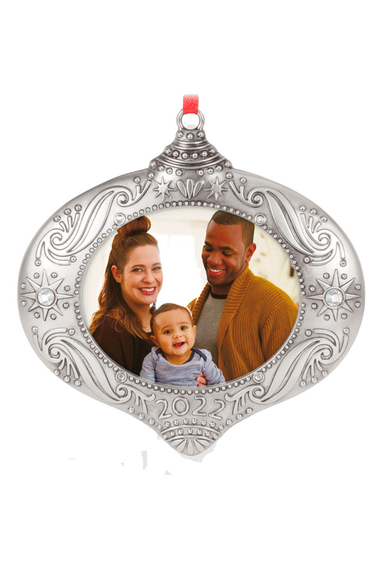 Gray Family Memories 2022 Metal Photo Frame Ornament